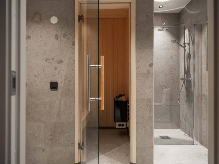 Chic Are Apt For 6 Ski-In-Ski-Out With Sauna Bagian luar foto